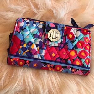 ⚡️ VERA BRADLEY WALLET ⚡️
